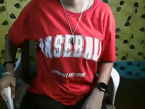 moon_143 from StripChat is Freechat