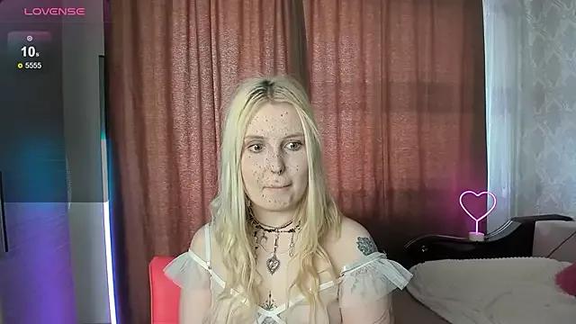 Moon___Love from StripChat
