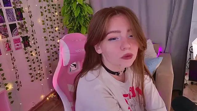 Moon__Bunny from StripChat is Freechat