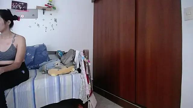 Moon_lunita from StripChat