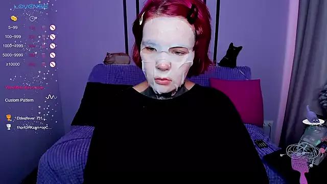 Moon_Owls from StripChat is Freechat