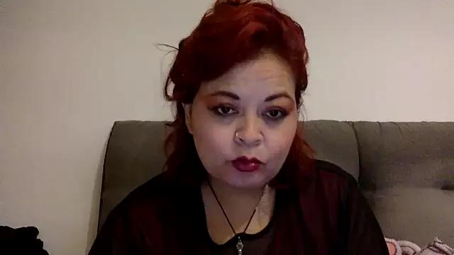 moonbby from StripChat