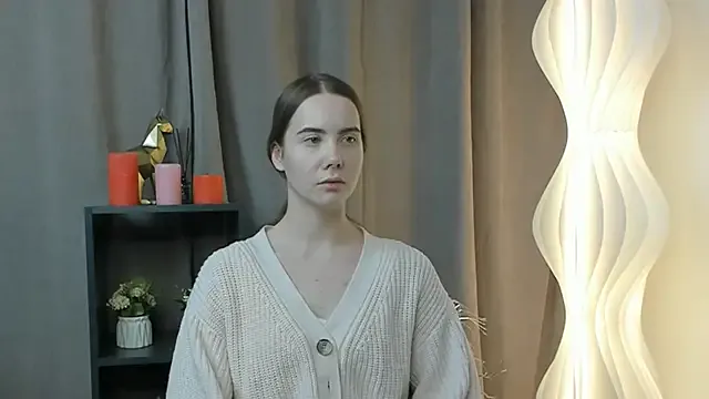 MoonBenne from StripChat is Freechat