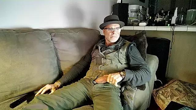 MoonDancer from StripChat