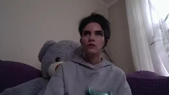 Moonlightt19 from StripChat