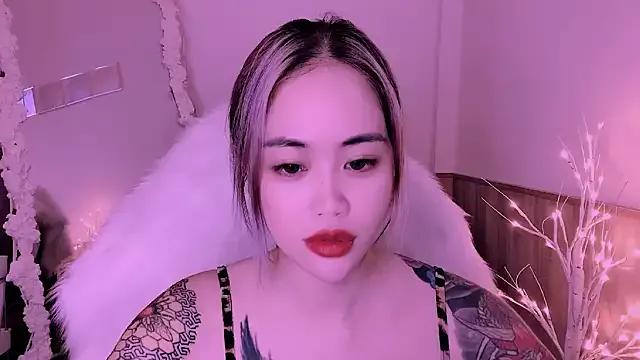 Moonstone77 from StripChat