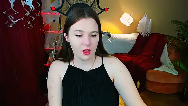 Moonvelle from StripChat