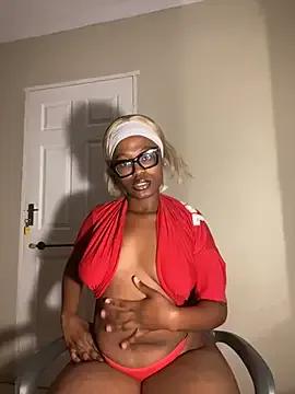 Moonzy77 from StripChat is Freechat
