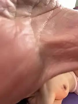 MooonReal from StripChat