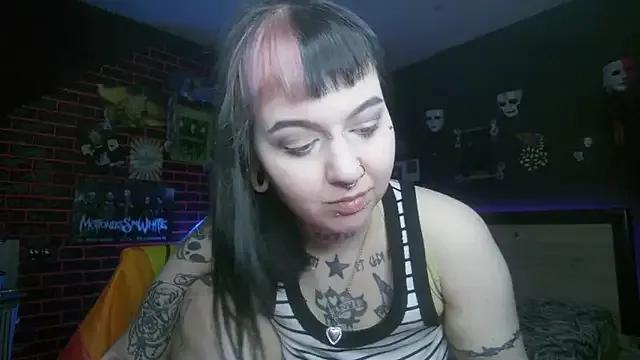 MoorderxDoll from StripChat
