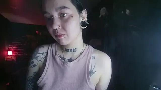MoorderxDoll from StripChat