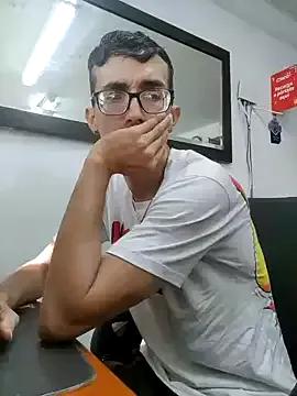 moorejhosua from StripChat is Freechat