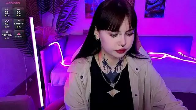 Morana_Batt from StripChat is Freechat