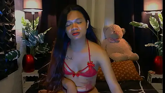 Morena_cockts from StripChat is Freechat