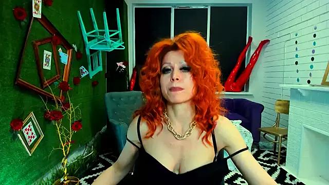 MorenaFeetara from StripChat is Freechat
