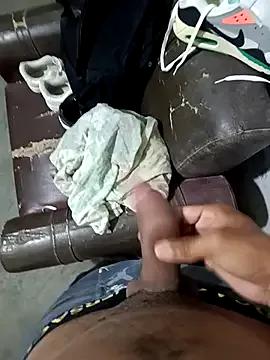 MorenoVn_19cm from StripChat is Freechat