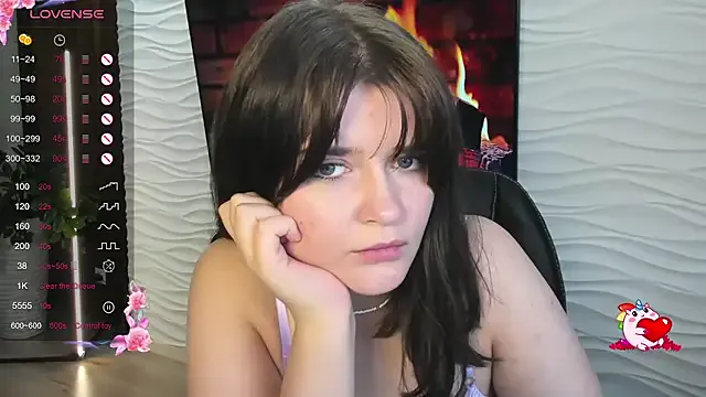 Mori_Girll from StripChat is Freechat