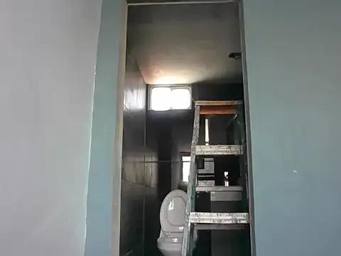 Morrohot13 from StripChat