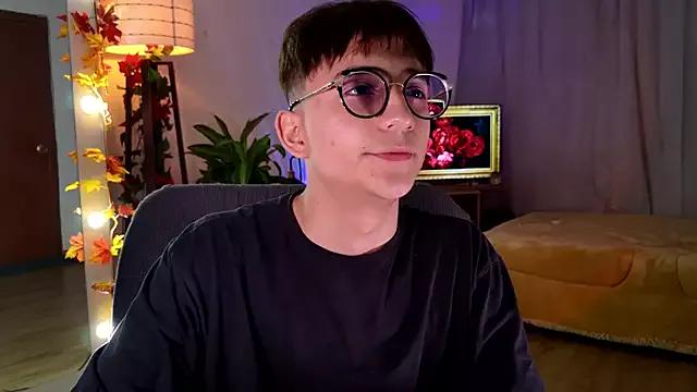 Mr_evan1 from StripChat is Freechat