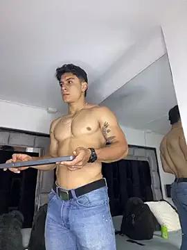 MR_MUSCLE from StripChat