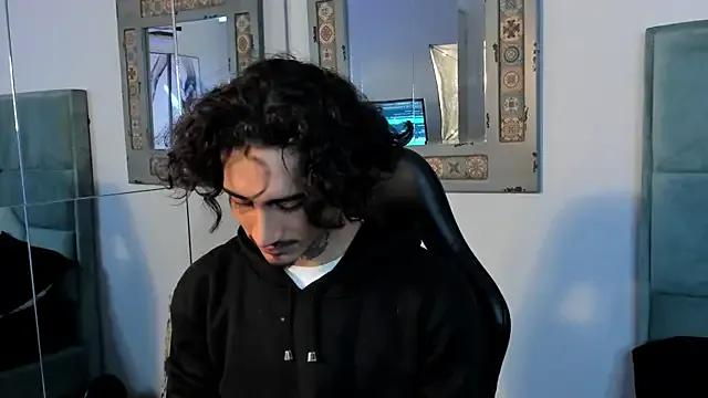 Mr_Strike from StripChat is Freechat