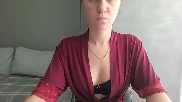 MrsAlice from StripChat is Freechat