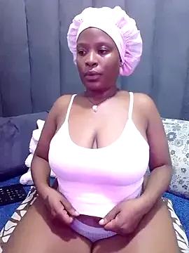 MrsMxx25 from StripChat