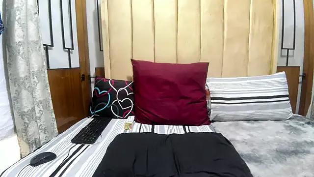 MrsMxx25 from StripChat