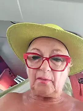 MucMilf59 from StripChat