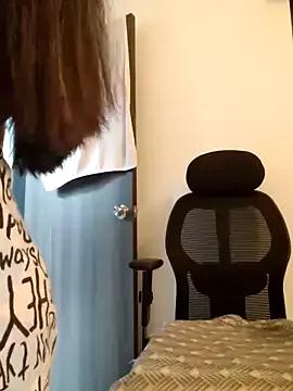 MumbaiDreamGirl from StripChat