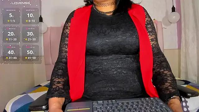 mya_blaze from StripChat is Freechat