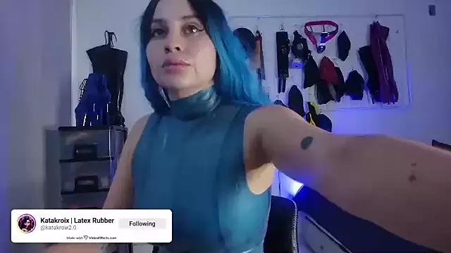 Try our streaming cams variety and talk on a personal level with our adorable girls streamers, showing off their bountiful shapes and dildos.
