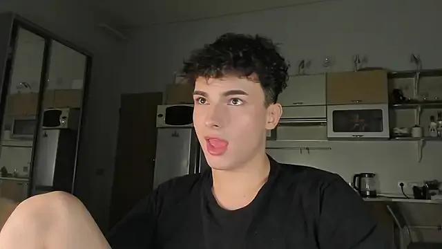 mystic_evan from StripChat is Freechat
