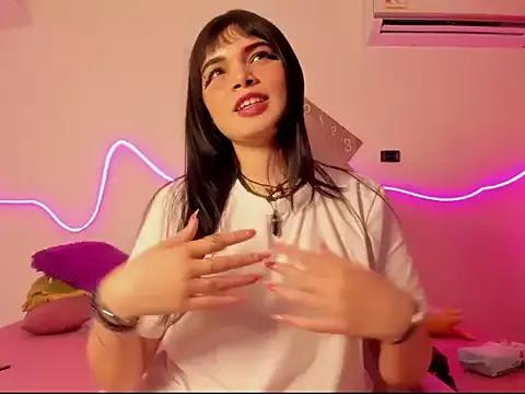 Try our streaming cams variety and talk on a personal level with our adorable girls streamers, showing off their bountiful shapes and dildos.