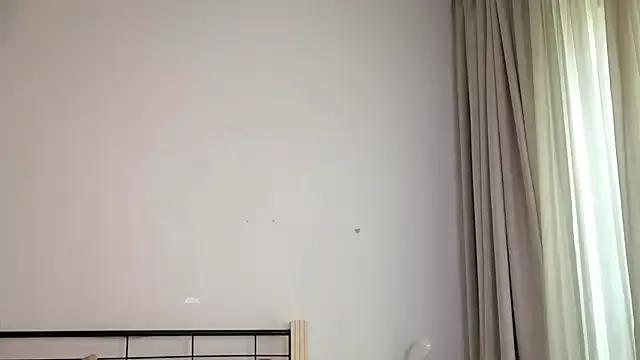 Naalani from StripChat is Freechat