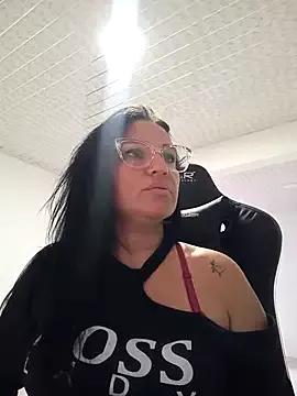 Nadia_samiri from StripChat is Freechat
