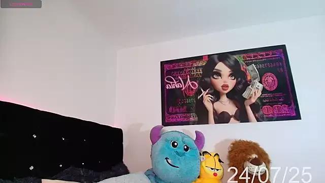 NahiaFox from StripChat is Freechat