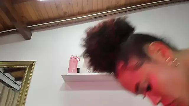 naia_blessed from StripChat