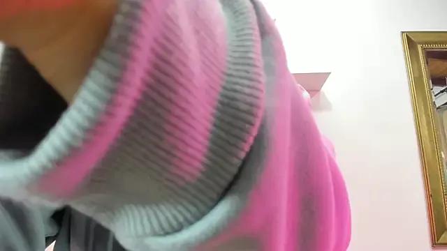 naia_blessed from StripChat