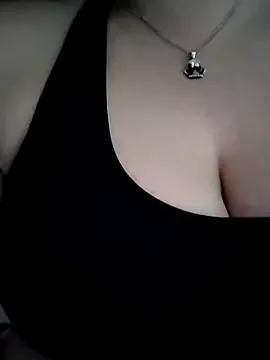 Naiara_Love on StripChat