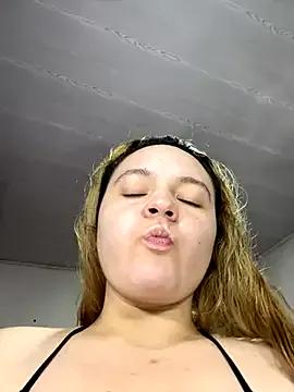 Naiara_Sex_ from StripChat is Freechat