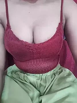 nainacutegic from StripChat