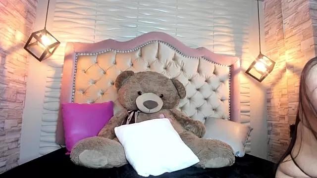 nalalye_cruzz_ from StripChat