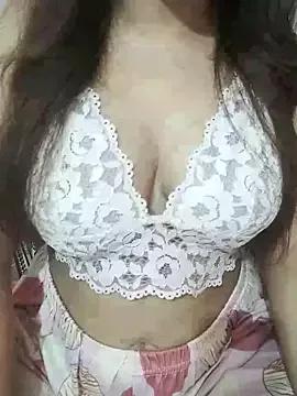 Namrata-Star from StripChat is Freechat
