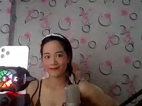 Nana-68 from StripChat