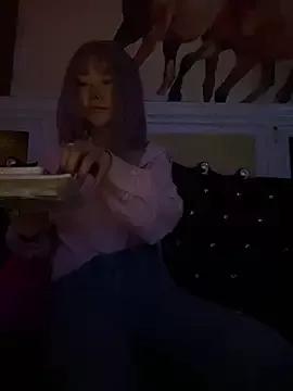 nana-bababa1 from StripChat