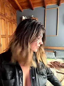 nana_gios69 from StripChat is Freechat