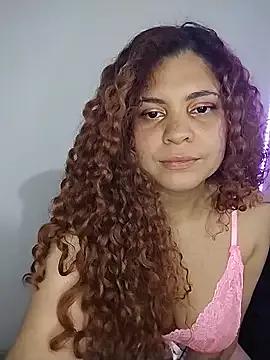 nana_riccio from StripChat is Freechat
