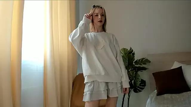 Try our streaming cams variety and talk on a personal level with our adorable girls streamers, showing off their bountiful shapes and dildos.