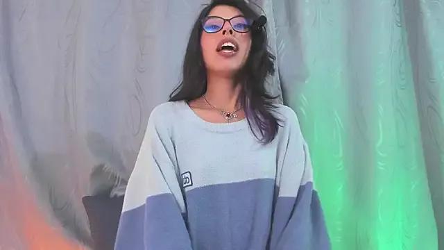 NanaRott from StripChat